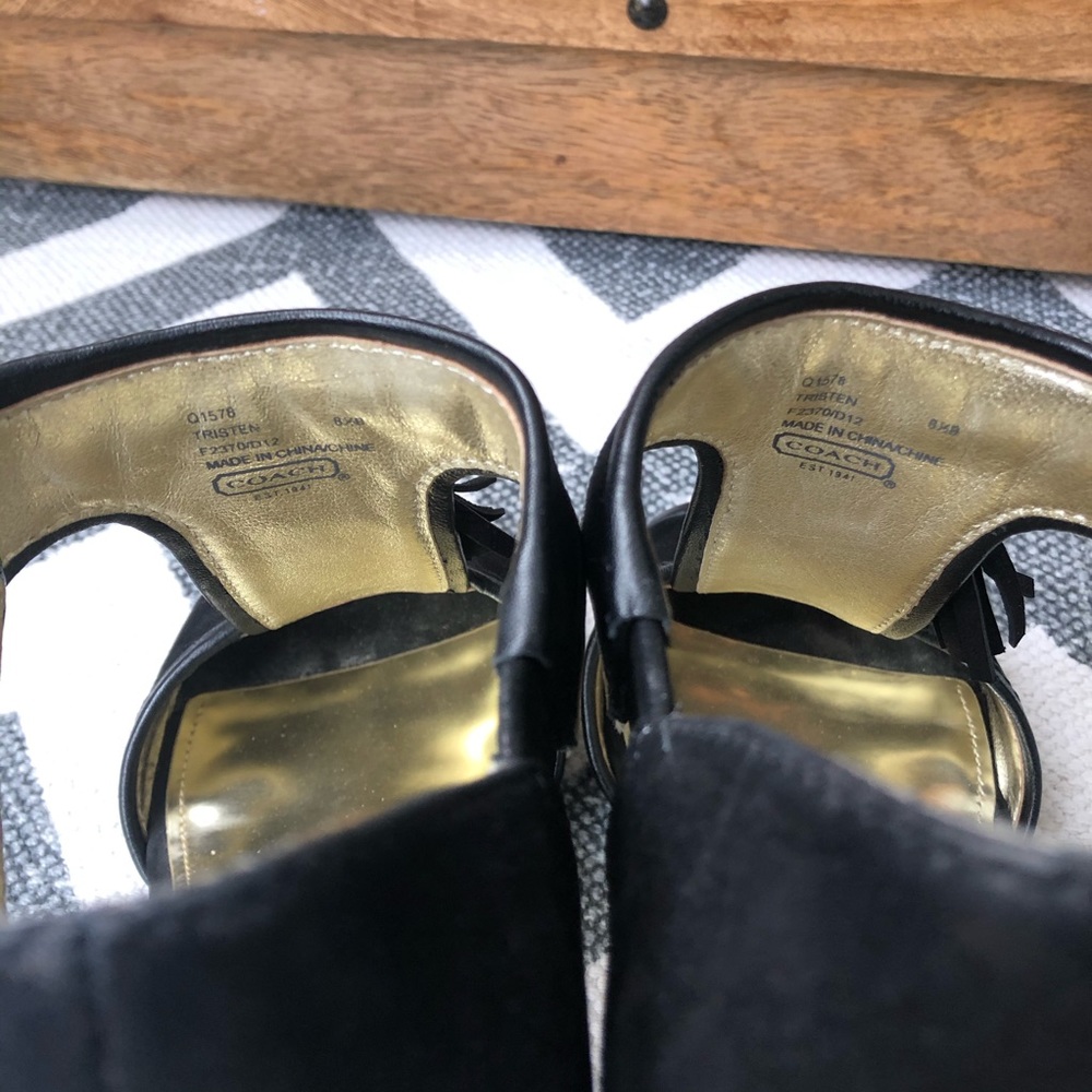 NWOT | Ladies Tstrap Coach Heels - Picture 4 of 8
